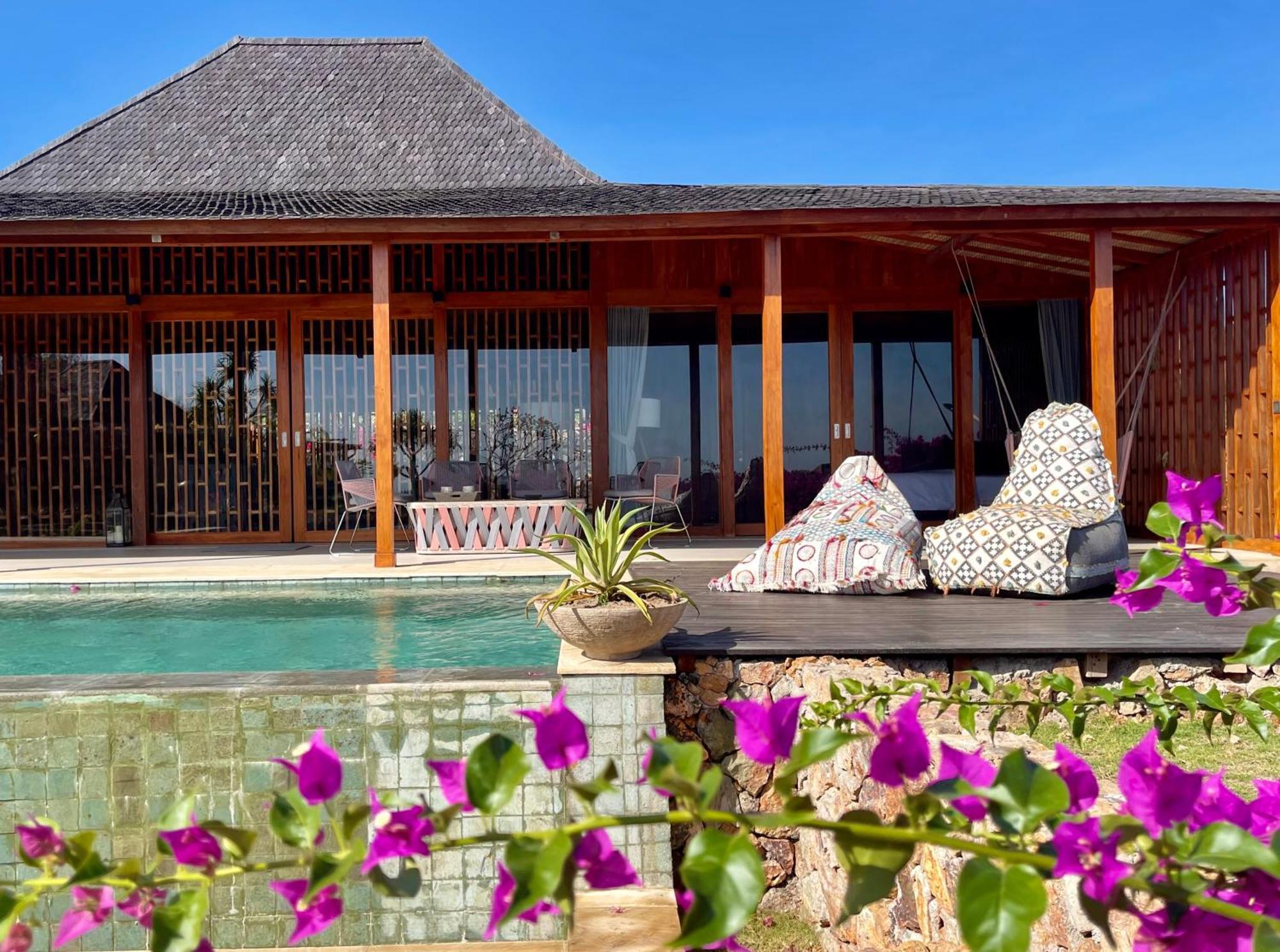 Hotel Lobster Bay Lombok Awang Exterior foto